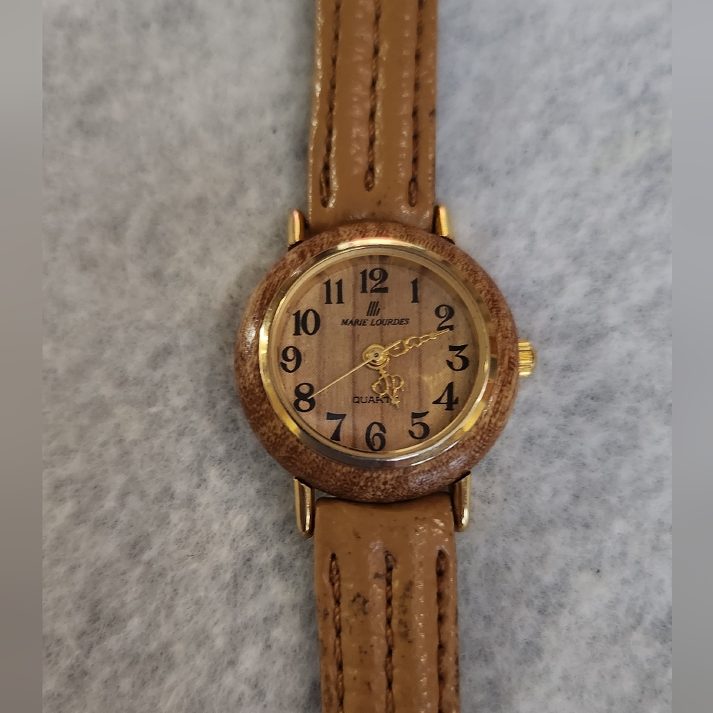 Vintage Marie Lourdes Wood Watch